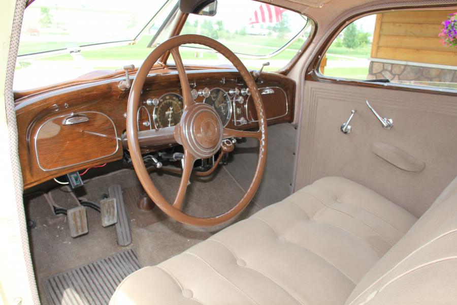 Chrysler C2 Imperial Airflow Coupe 1935 года  (фото 15 из 16)